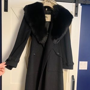 Burberry Wool/Cashmere/Fox fur